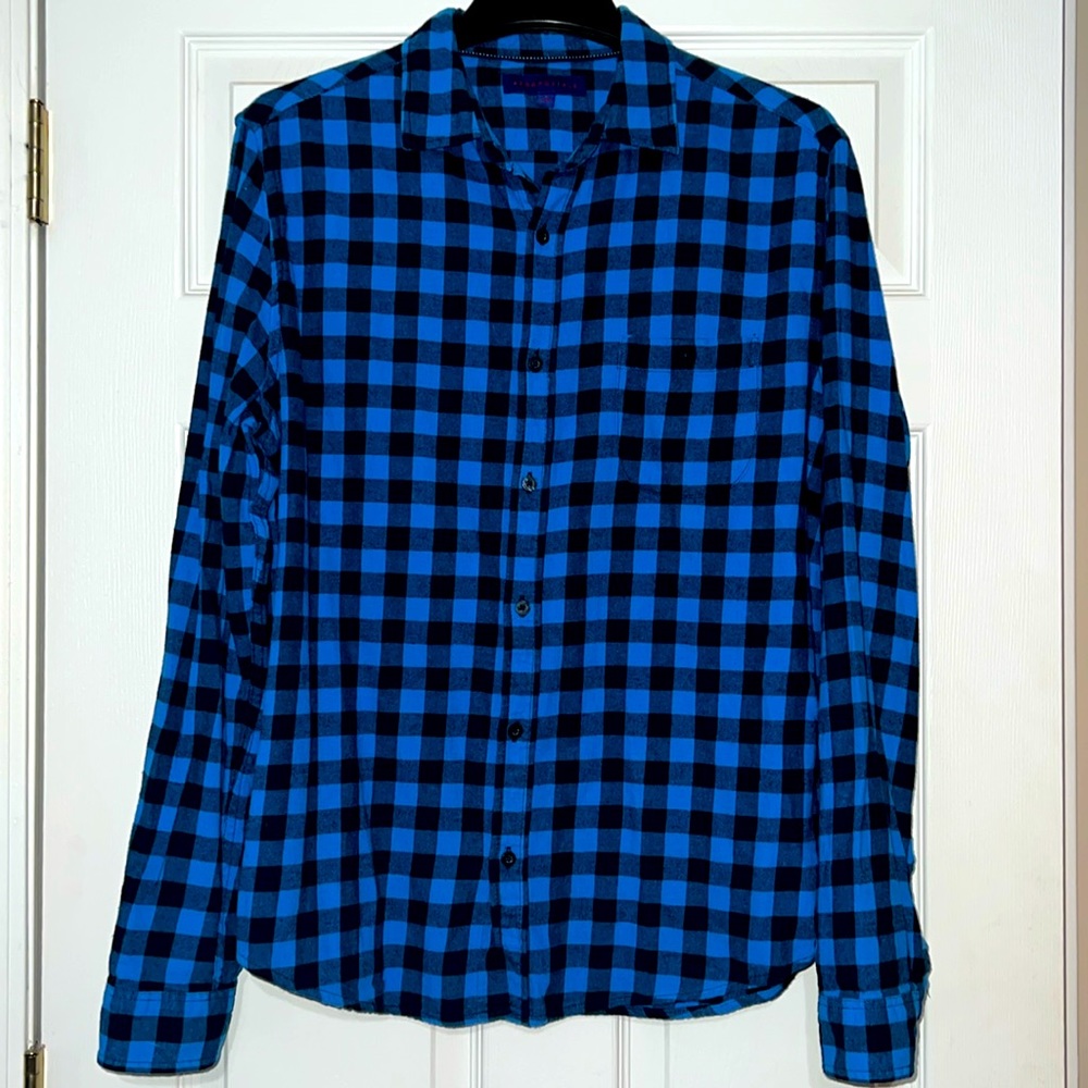 Aeropostale Flannel Blue & Black Plaid Shirt Medium